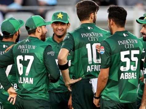 پاکستان نے ٹی 20 ورلڈ کپ کیلئے اسکواڈ کا اعلان کردیا