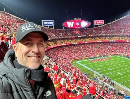 امریکا; مداح کا فٹبال سے محبت کا انوکھا اظہار