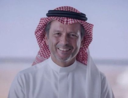 امریکی بزنس مین کا اسلام قبول کرنے کے بعد مسجد الحرام میں پہلا روزہ؛ ویڈیو وائرل