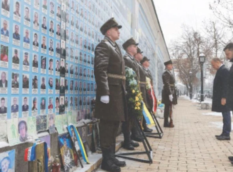 روس اور یوکرین کے درمیان 300 قیدیوں کا بڑا تبادلہ