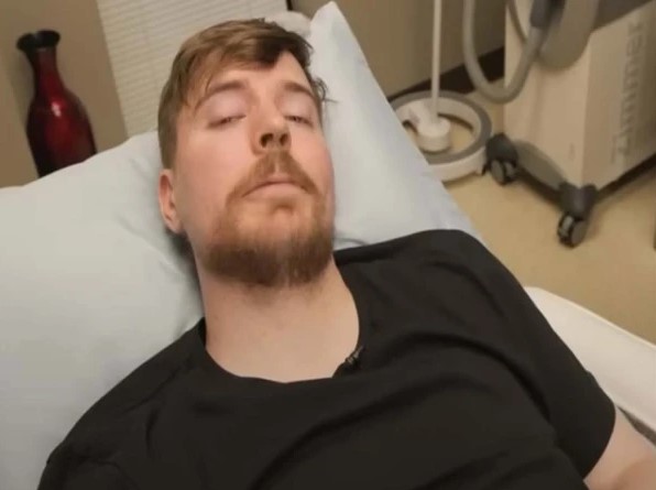 سب سے زیادہ سبسکرائبرز رکھنے والے یوٹیوبر پُراسرار بیماری میں مبتلا