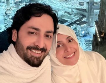 عائزہ خان اور دانش تیمور کی عمرہ ادائیگی، مقدس مقامات پر لی گئی تصاویر وائرل