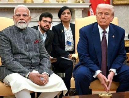 مودی نے گھٹنے ٹیک دیئے؛ روس سے پیٹرول لینا بند اور ٹرمپ سے تجارتی معاہدے پر مجبور