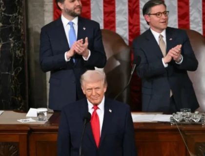 ٹیرف پالیسی کے ذریعے پاکستان اور بھارت کی نیوکلیئر جنگ سمیت کئی جنگیں رکوائیں، امریکی صدر