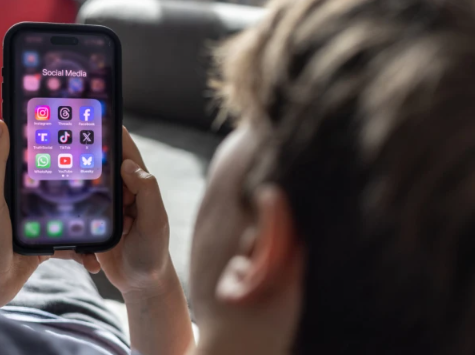 پرتگال میں بچوں پر سوشل میڈیا پابندی کا بِل منظور