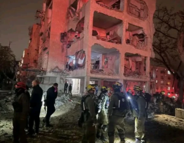 اسرائیلی شہروں دیمونا اور عراد میں ایرانی میزائلوں نے تباہی مچادی