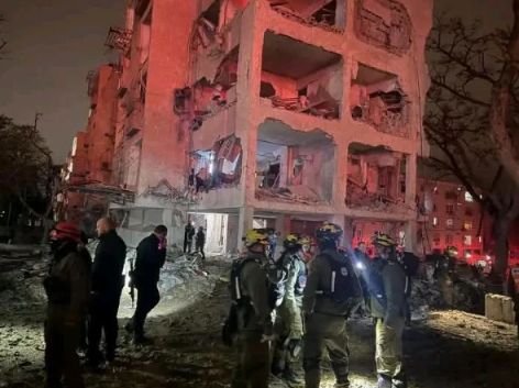 اسرائیلی شہروں دیمونا اور عراد میں ایرانی میزائلوں نے تباہی مچادی