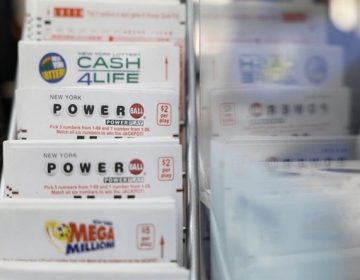 امریکا; خاتون کو خاص نمبر سیٹ نے بڑا انعام جتوا دیا