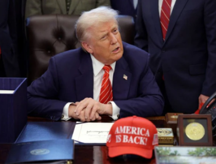 ایران ہتھیار ڈالنے کے بہت قریب ہے، ٹرمپ