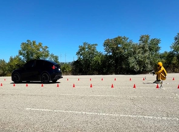 ایسفالٹ پر تیز رفتار اسکینگ کا ریکارڈ