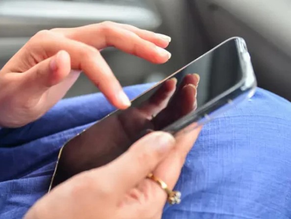 قطر میں بڑا کریک ڈاؤن، سوشل میڈیا پر جھوٹی خبریں پھیلانے کے الزامات پر 313 افراد گرفتار