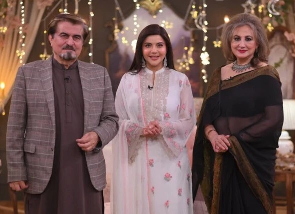 ندا یاسر کے شو میں سابقہ بیوی کیساتھ بیٹھنے پر موجودہ اہلیہ نے کیا کیا؟ اداکار نے بتادیا