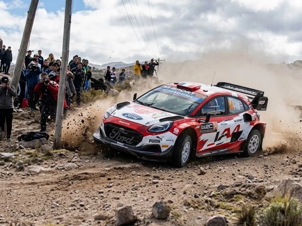 ارجنٹینا, کار ریسنگ کے دوران خطرناک حادثہ، ایک تماشائی ہلاک اور دو زخمی