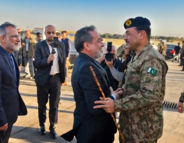 امریکا ایران مذاکرات بچانے کیلئے فیلڈ مارشل عاصم منیر غیر معمولی کردار ادا کررہے ہیں، فنانشل ٹائمز