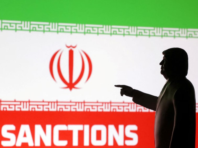 ایران کو ہتھیار دینے والوں پر امریکا کا شکنجہ سخت، 14 افراد اور کمپنیاں بلیک لسٹ