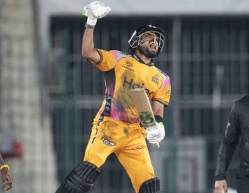 بابر اعظم نے ٹی ٹوئنٹی کرکٹ میں ناقابل یقین ریکارڈ بنا ڈالا