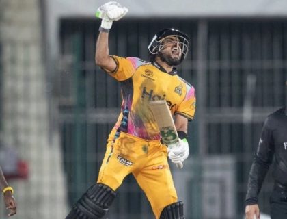 بابر اعظم نے ٹی ٹوئنٹی کرکٹ میں ناقابل یقین ریکارڈ بنا ڈالا