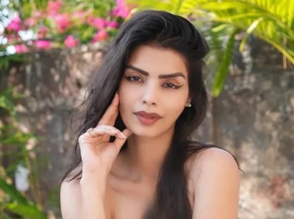 بگ باس شو میں چوہے اور کھانے میں لال بیگ، اداکارہ نے پول کھول دیا