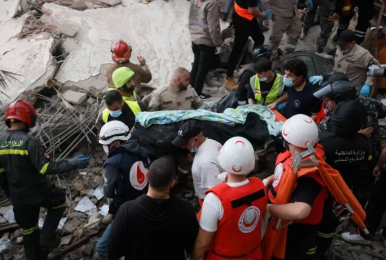 جنگ بندی کے باوجود اسرائیل کے لبنان پر تباہ کن حملے، 254 شہید، 1100 سے زائد زخمی