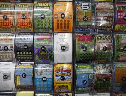 زندگی کی پہلی لاٹری کھیلنے والے امریکی شہری پر قسمت مہربان