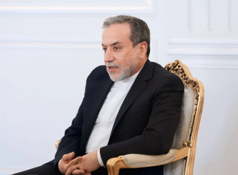 میں عدم اعتماد کے ساتھ داخل ہو رہا ہے، ایرانی وزیر خارجہ