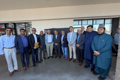 پاکستانی قونصلیٹ کی جانب سےگورنر سندھ نہال ہاشمی اور اوورسیز پاکستانی فائونڈیشن کے چیئرمین سید قمر رضاکے اعزاز میں ظہرانے میں معروف شخصیات کی شرکت ۔پاکستان عالمی سطح پر منافع بخش ملک بن کر ابھرا اور سمندر پار پاکستانیوں کیلئےموقع ہے کہ وہ تجارت اور سرمایہ کاری کے شعبے میں صلاحیتوں کو استعمال کریں:پاکستانی سفیررضوان سعید(تصویری جھلکیاں)