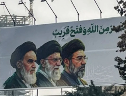 قطری وفد اچانک تہران پہنچ گیا