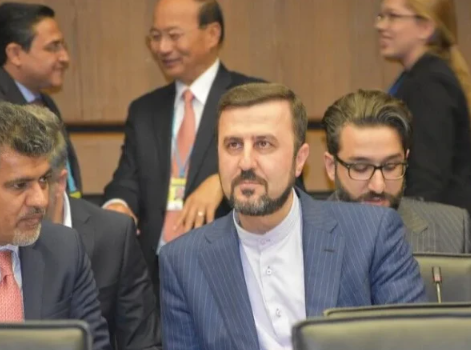 ایران نے فرانس اور برطانیہ کا آبنائے ہرمز سے متعلق بیان مسترد کردیا