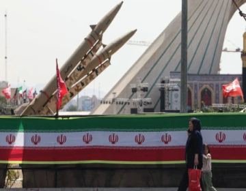 دشمن کے مکمل ہتھیار ڈالنے تک حملے جاری رہیں گے،ایران