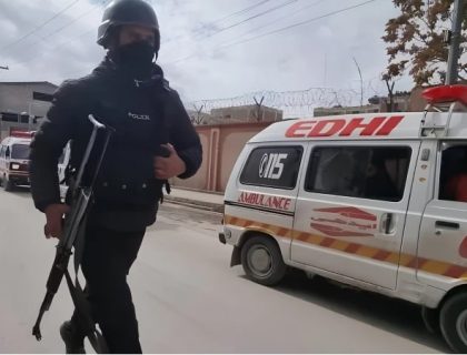 زیارت میں دہشت گردوں کا پولیس پر حملہ، 15 خوارج ہلاک، دو ایس ایچ اوز سمیت 9 اہلکار شہید