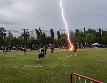 تھائی لینڈ; فٹبال میچ کے دوران آسمانی بجلی گرنے سے ایک کھلاڑی جاں بحق، 12 زخمی